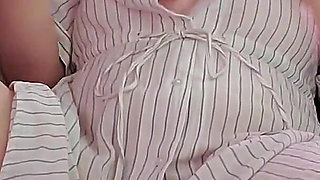 A Frustrated Married Woman Masturbates in the Car