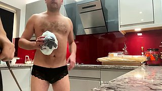 Amateur stockings clad fetish hoe shows off big ass