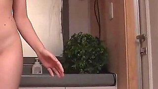 Riko - Cute Girl Specialist: Provocative Shaved Pussy