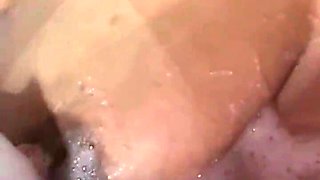 Elastic tub and jizz in the brown-haired's cooch