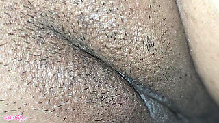 She's the Overdue Loan Amount with Her Pussy She's Was Share Bed to the Loan Employee Fucked Hard Sex