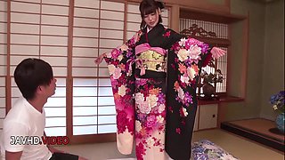 Wild Asian Beauty in Kimono Gets Fucked Wildly On The Floor