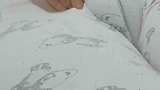 Camel Toe- Puffed Pussy- Swollen Pussy- Big Pussy- Turkish MILF- Turkish Porn- Pajamas
